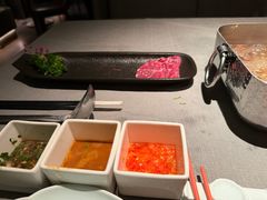 -左庭右院鲜牛肉火锅黑金店(陆家嘴中心店)