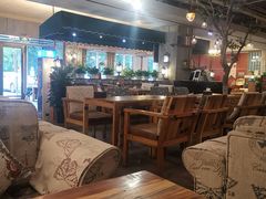 大堂-YAFEE雅菲·粤菜·湘菜·融合菜(魏公村店)