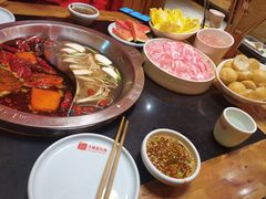 -大龙辣火锅·龙虾·烧烤(湖滨新天地店)