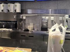 -奈雪的茶(亨特国际广场店)