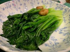 拍蒜广东菜心-誉八仙粤菜(万象天地店)
