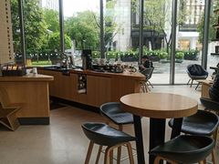 -星巴克臻选(杭州嘉里中心1F店)