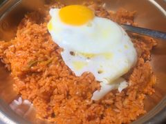 辣白菜炒饭-原始泥炉烤肉(总店)