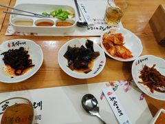 -秋香家韩式炭火烤肉(磐石路店)