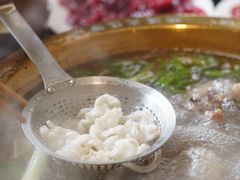 -周老三跷脚牛肉·全牛火锅(非遗传承店)