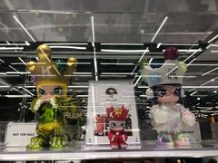 -泡泡玛特POPMART(侨福芳草地店)