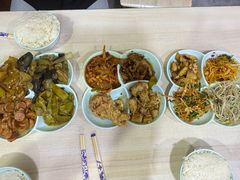 -晓宇盒饭(民安街店)