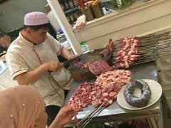 -沙枣树辣子鸡•新疆家常菜(喀什西路店)
