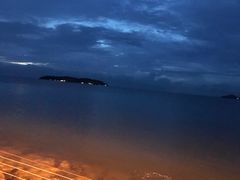 -Sunset Bar(丹绒亚路香格里拉店)