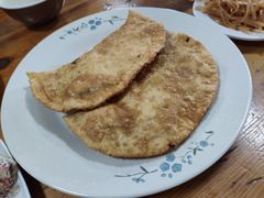 -敖特尔布里亚特美食坊(世纪花苑店)