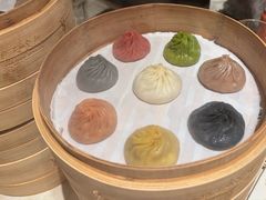 八色小笼包-樂天皇朝(怡丰城店)