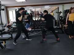 -悦耐私教健身馆(保利中心店)