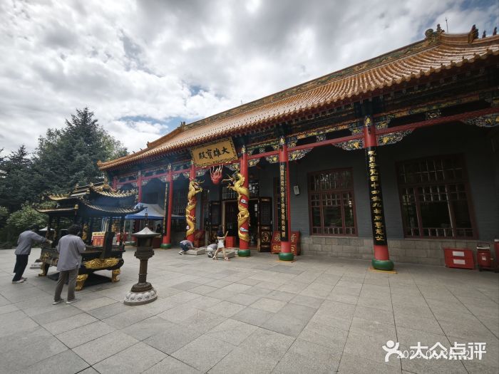 哈尔滨极乐寺图片