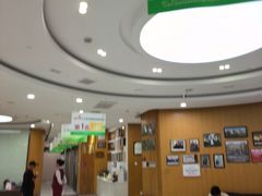-雅悦齿科(顾村公园店)