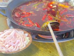 -黄潇洒老火锅(九眼桥宏济巷店)