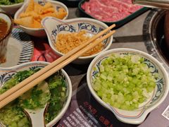 -牛村来人潮汕牛肉火锅(西单店)