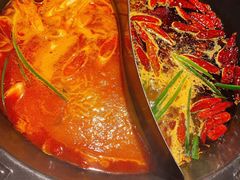 骨汤鸳鸯锅-袁老四老火锅(盘龙城店)