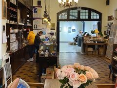-良友书坊(安徽路店)