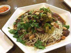 和味牛腩捞生面-点心皇子茶餐厅(万国大都会店)