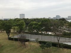 -上海滴水湖皇冠假日酒店