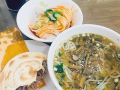 -子午路张记肉夹馍(翠华路店)