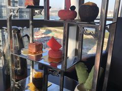-湖景知味西餐厅•自助餐• 轻食(南京金茂威斯汀大酒店)