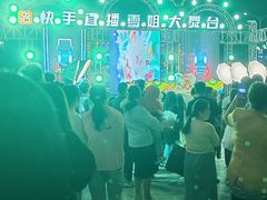 -鞍山万达广场