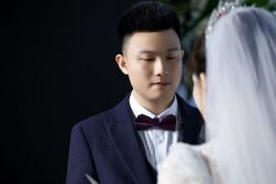 -MECCI婚礼摄影跟拍(红东方广场店)