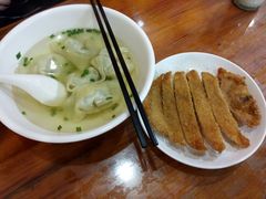 -潘国仙耳光馄饨(黄家阙路店)