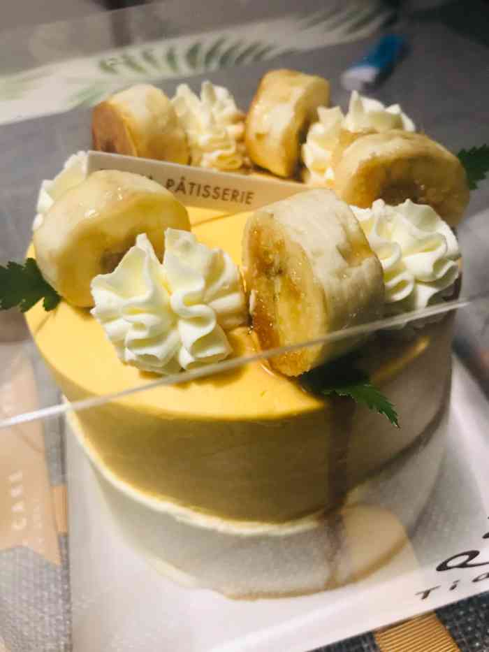 tianacake-"店里环境很温馨 很可爱 很适合闺蜜约会聊.