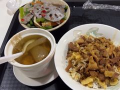 -红猪卤肉饭(大西洋美食城店)