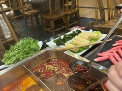 -百年川椒重庆老火锅(光谷店)