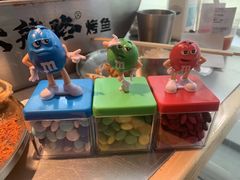 -m豆巧克力世界(上海世茂广场店)