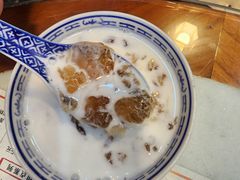 牛奶桃胶加椰奶-双喜老铺(人民广场店)