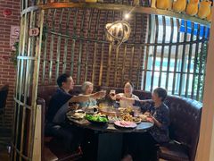 -三人行骨头王火锅(长寿店)