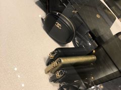 -CHANEL(戴高乐机场T 2E店)