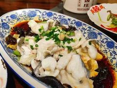 -广府乡下·饭庄(新港东路店)