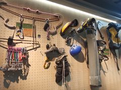 -绿壁虎攀岩基地(Tcar店)