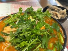 -肥汁米蘭香港米线(定西路店)