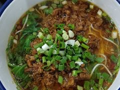 耙耙豌杂面-山城盅盅面
