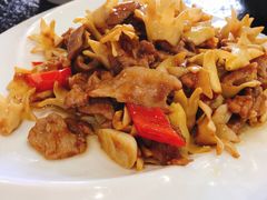 石榴花炒肉-喜洲翰林餐厅(董家百年老宅店)
