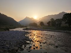 -燕子河大峡谷天坑仙境