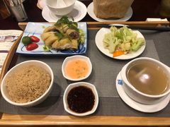 -亚龙湾老厨房·海南家常味