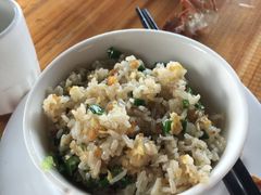 -海上驿站渔家菜馆