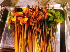 -钢管厂五区小郡肝串串香(奥克斯广场锦城万达店)