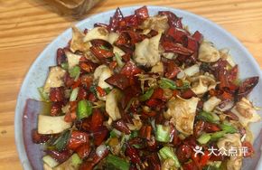 Dehong Dai-Style Oil-Sautéed Tripe
