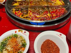 九宫格老火锅-山城辣妹子(定福庄店)