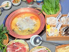 -阿婆情腊排骨火锅·野生菌季(古城旗舰店)