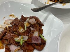 京葱爆猪肝-虎哥私房菜(馒头山店)