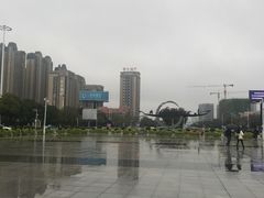 -岳阳东站